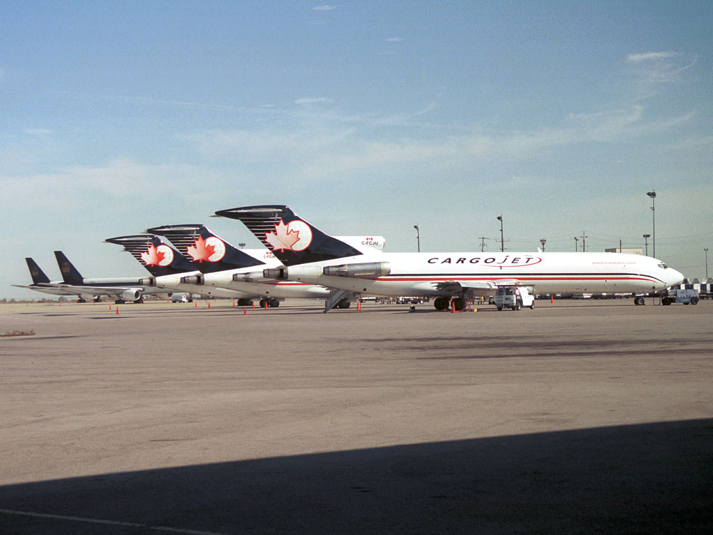 Cargojet B727 C-FCJU with C-FCJP behind (7 October 2003)