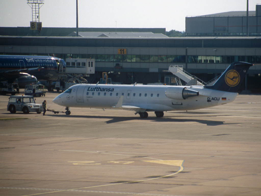 Luthansa Cityline Canadair CL-600 100LR D-ACLI @ MAN (15 July 2003)
