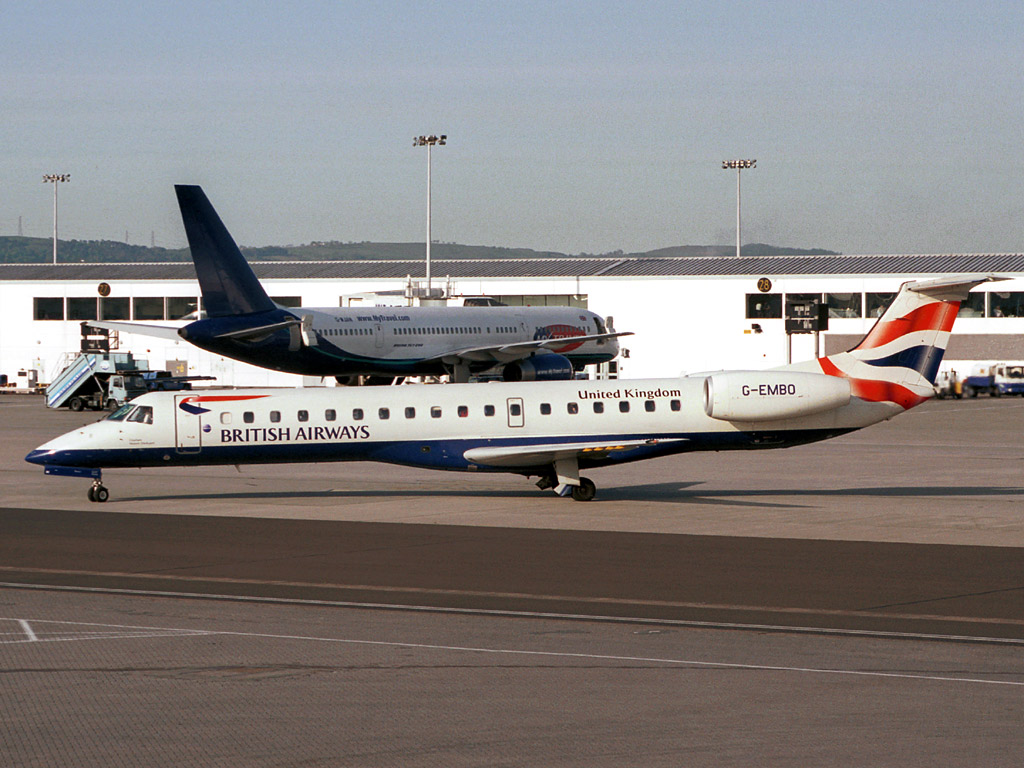BA Citiexpress Embraer 145EU - G-EMBO - and myTravel Boeing 757-21K G-WJAN @ GLA (15 May 2003)