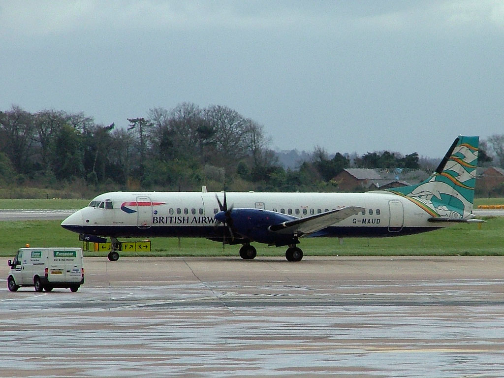 Loganair ATP - G-MAUD @ MAN (6 April 2004)
