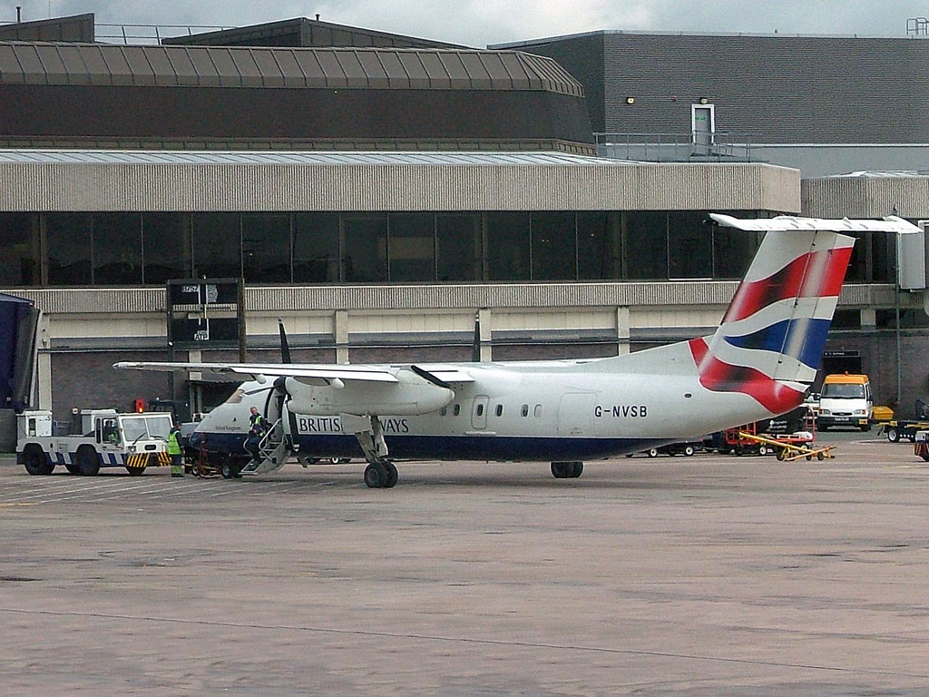 BA Citiexpress DHC-8-311B - G-NVSB @ MAN (6 April 2004)