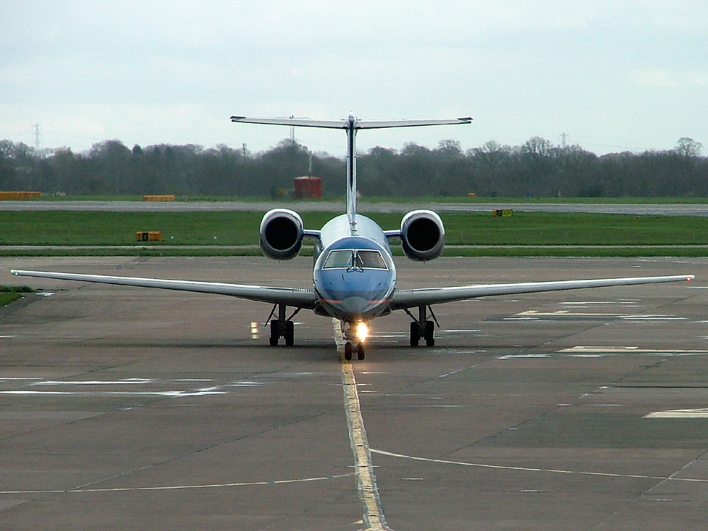 6 April 2004 (1459) bmi G-RJXB arriving at MAN
