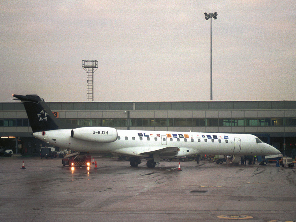 19 December 2003 (1525) G-RJXH on stand 1 at MAN