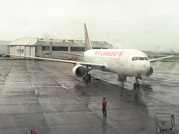 12 October 2001 - B762 C-FUCL on Stand 33 at GLA
