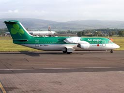 15 May 2003 (0741) EI-CTO taxiing at GLA