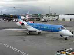 19:30 - G-RJXG unloading on Stand 17 @ GLA after a flight from Manchester