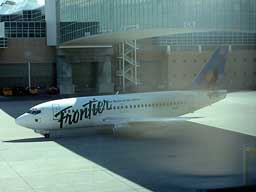 Frontier B737 N1PC @ DEN (2 May 2002)
