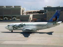 Frontier B737 N1PC @ DEN (2 May 2002)