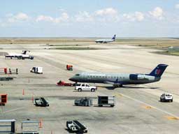 United Express CRJ - N403AW @ DEN (2 May 2002)
