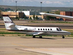 2 May 2002 (1014) N521TM Idaho Power Company Cessna 550 taxiing in from Rwy 10L @ BOI