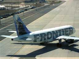 Frontier A319 - N901FR @ DEN  (2 May 2002)
