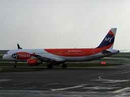 9 May 2004 (17:08) - Mytravel Airbuss 321-211 departing CPH