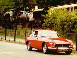 MGB GT and NGG16 at Caernarfon